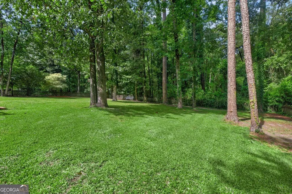 106 Fairways DR Warner Robins, GA 31088