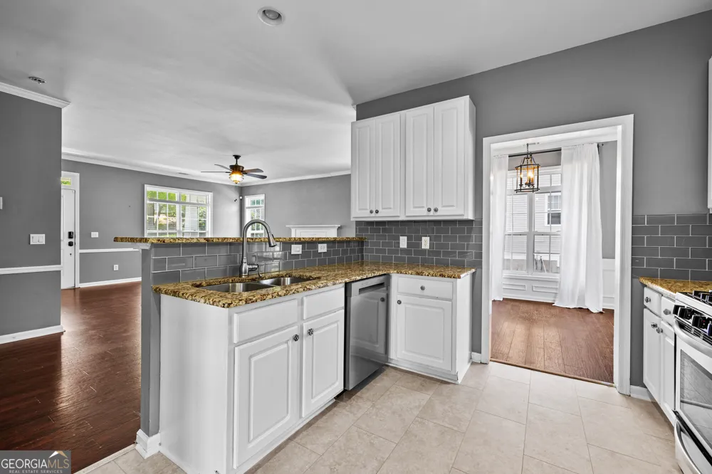 39 The Crescent Newnan, GA 30263