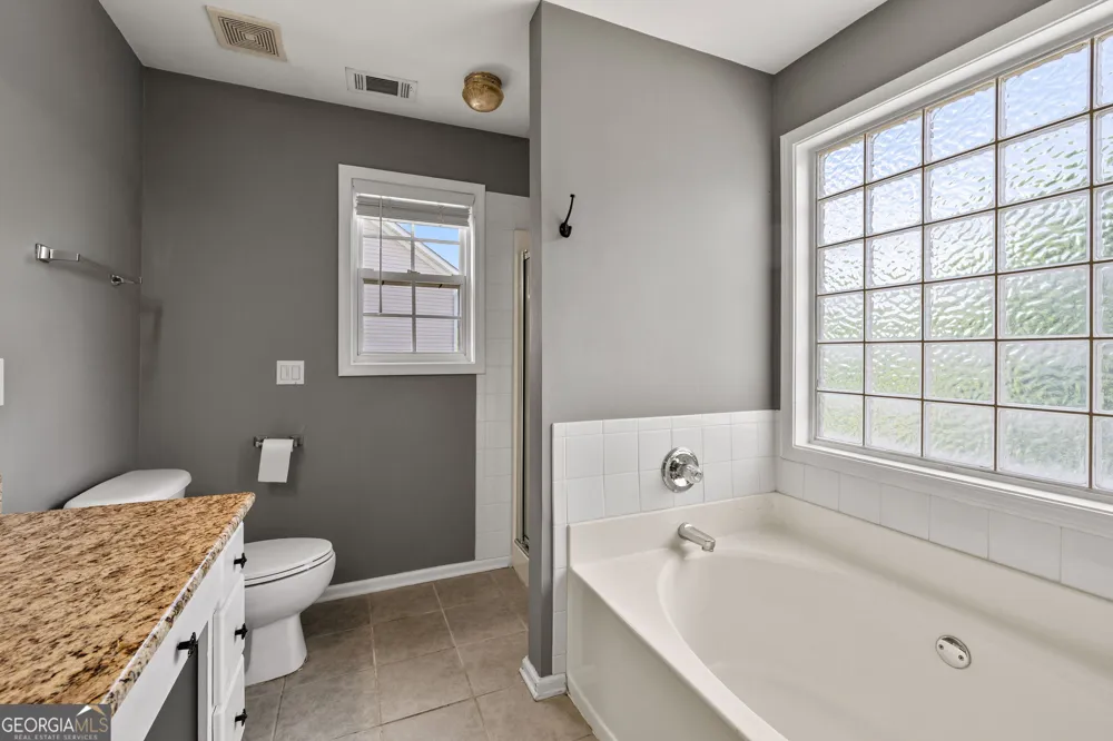 39 The Crescent Newnan, GA 30263
