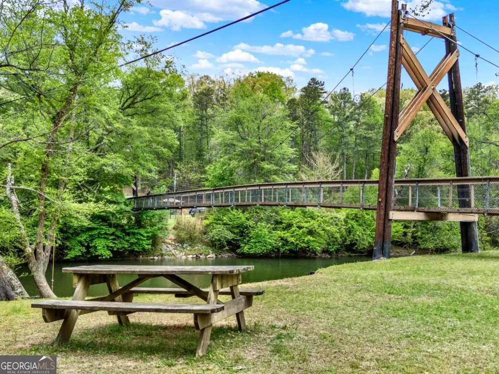 216 Dawn LN Ellijay, GA 30540