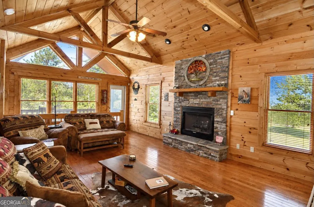 216 Dawn LN Ellijay, GA 30540