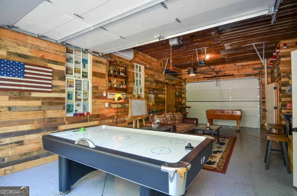 216 Dawn LN Ellijay, GA 30540