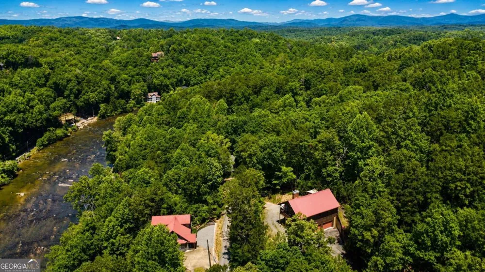 216 Dawn LN Ellijay, GA 30540