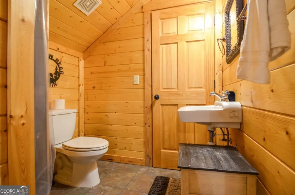 216 Dawn LN Ellijay, GA 30540
