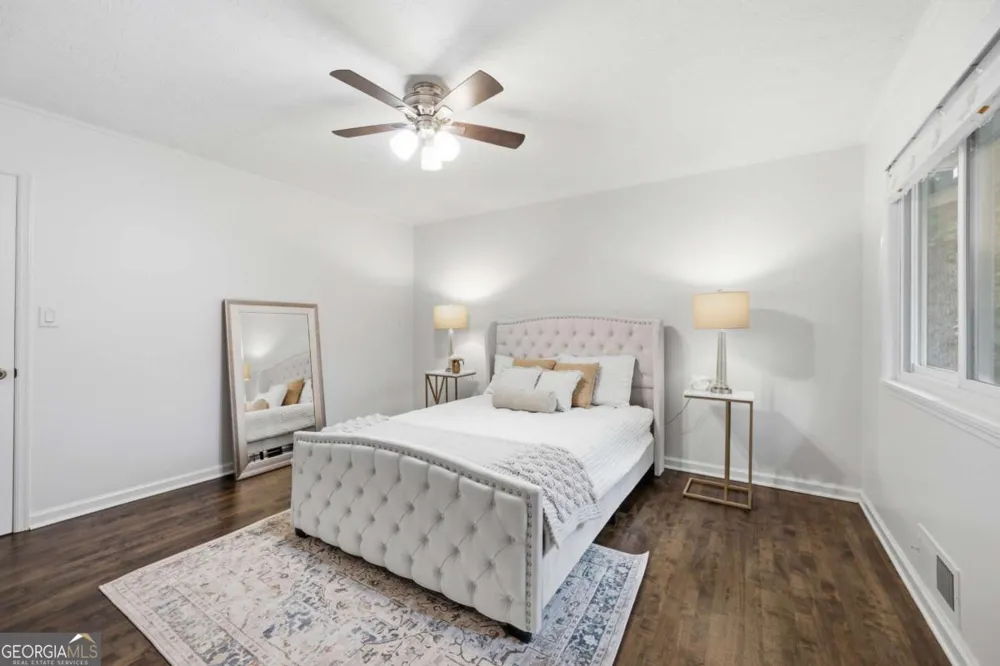 270 Parkmont CT Roswell, GA 30076