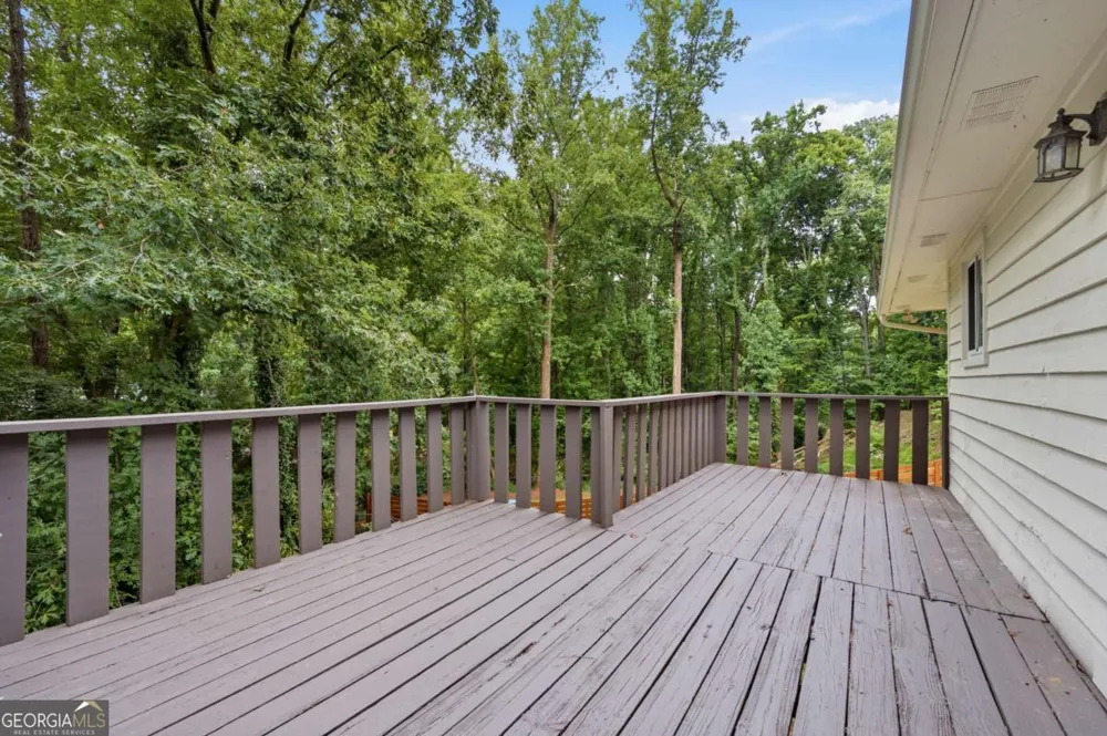 270 Parkmont CT Roswell, GA 30076