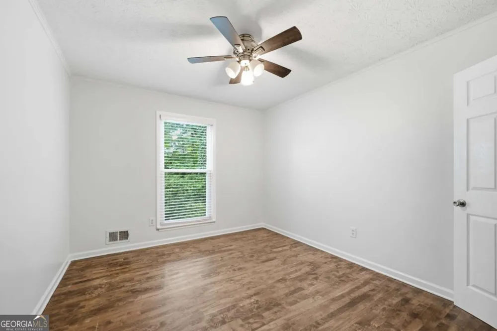 270 Parkmont CT Roswell, GA 30076