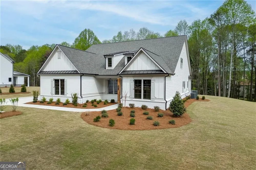 5410 Settingdown RD Cumming, GA 30041