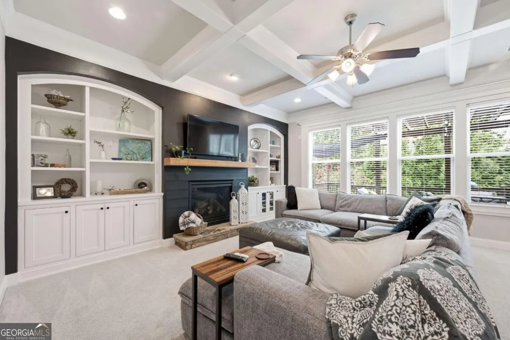 126 Windfields LN Woodstock, GA 30188