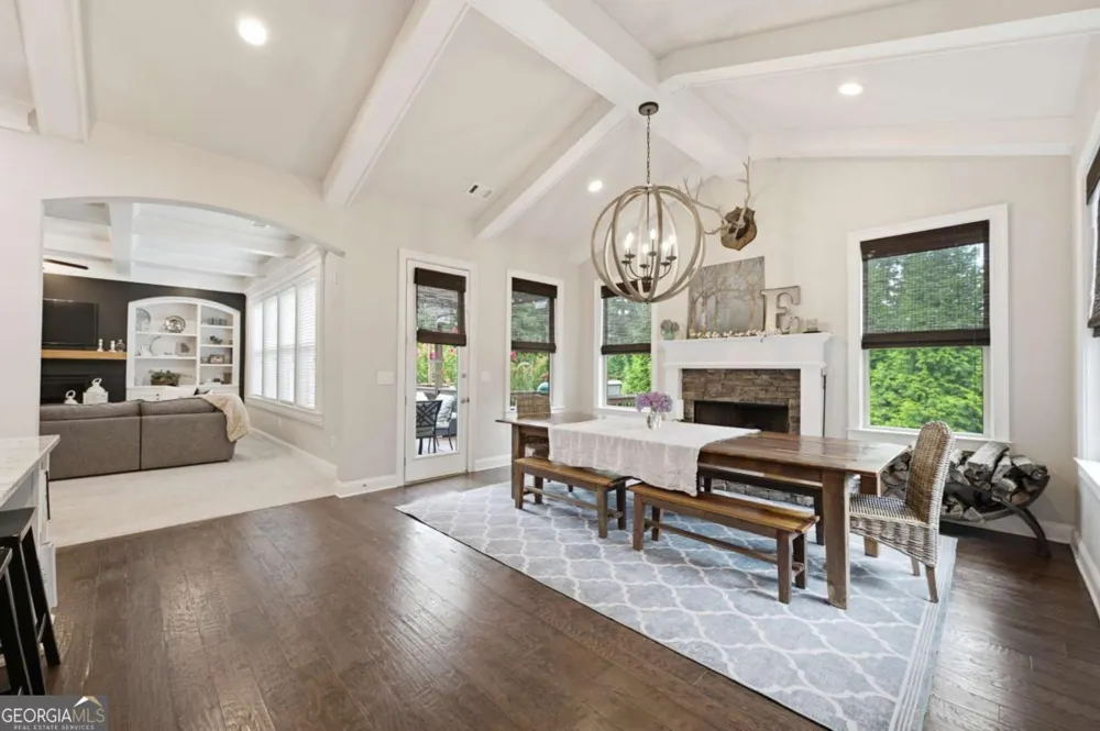 126 Windfields LN Woodstock, GA 30188