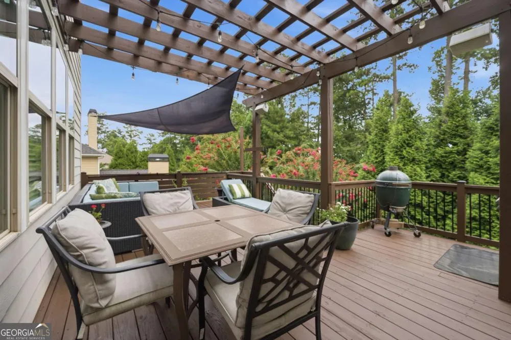 126 Windfields LN Woodstock, GA 30188