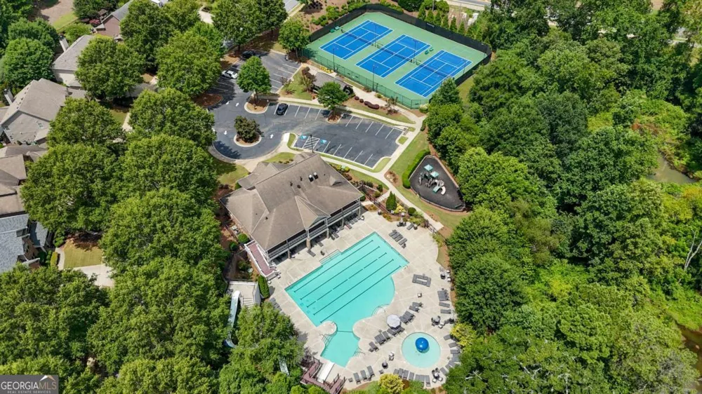 126 Windfields LN Woodstock, GA 30188