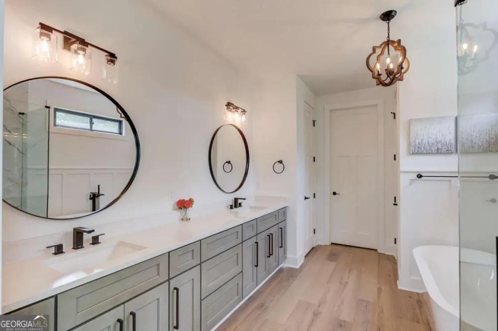 195 Elm ST Jefferson, GA 30549