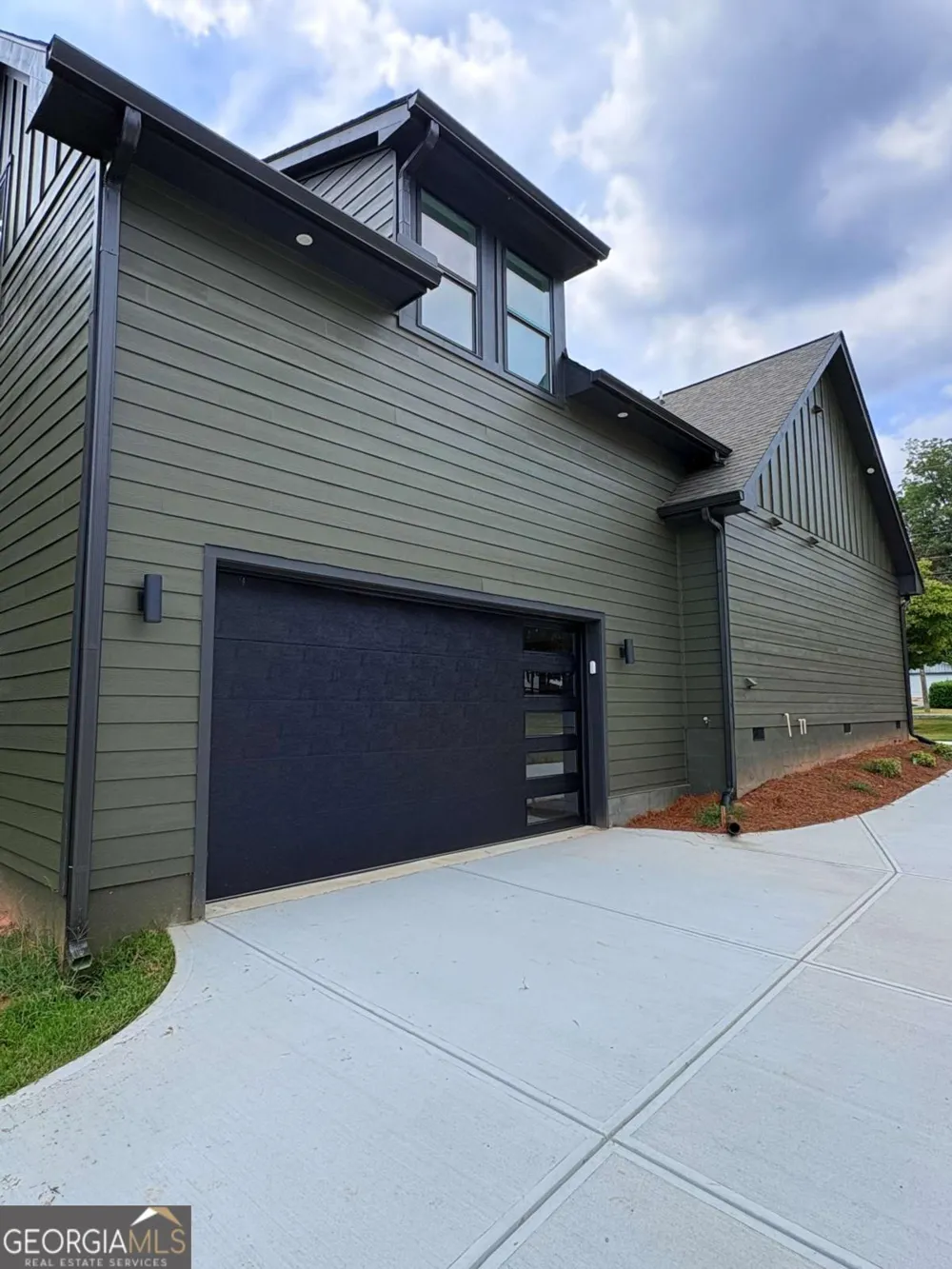 195 Elm ST Jefferson, GA 30549