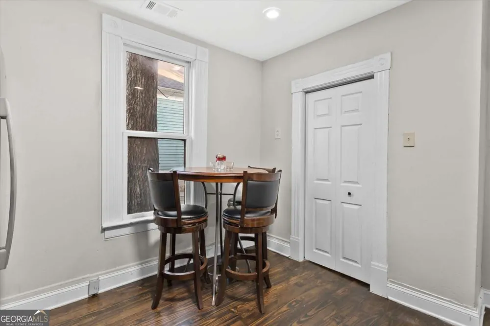 867 Beecher ST SW Atlanta, GA 30310