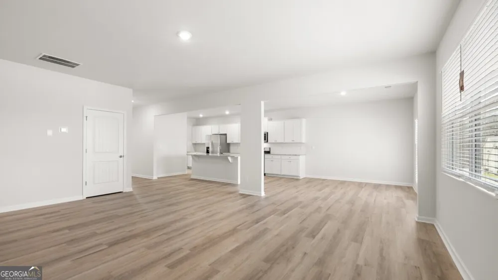 6029 Airedale DR Union City, GA 30291