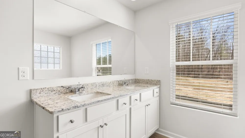 6029 Airedale DR Union City, GA 30291
