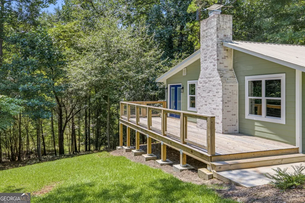 330 Lake DR Dawsonville, GA 30534
