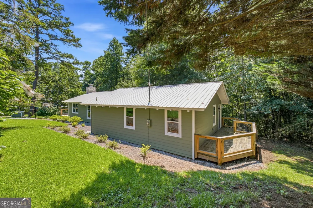 330 Lake DR Dawsonville, GA 30534