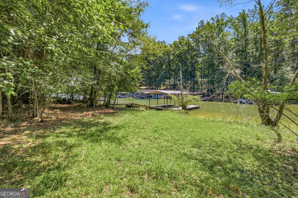 330 Lake DR Dawsonville, GA 30534