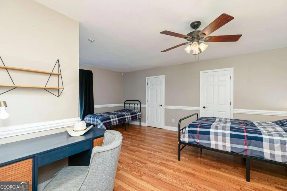 3021 Old Lost Mountain RD Powder Springs, GA 30127