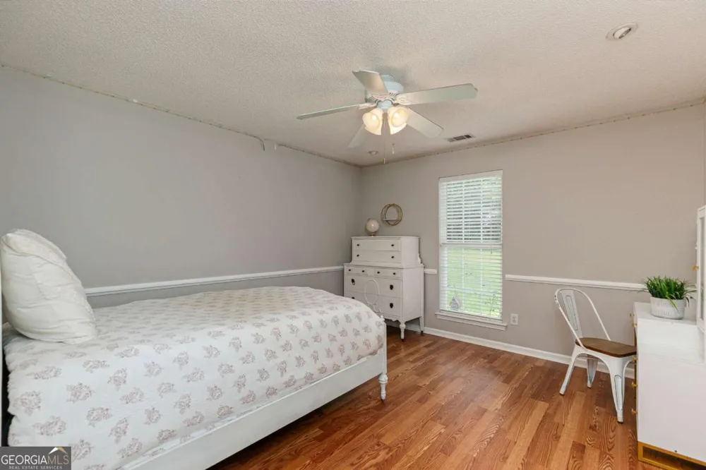 3021 Old Lost Mountain RD Powder Springs, GA 30127