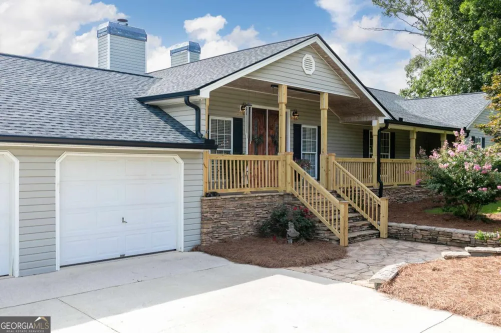 3021 Old Lost Mountain RD Powder Springs, GA 30127