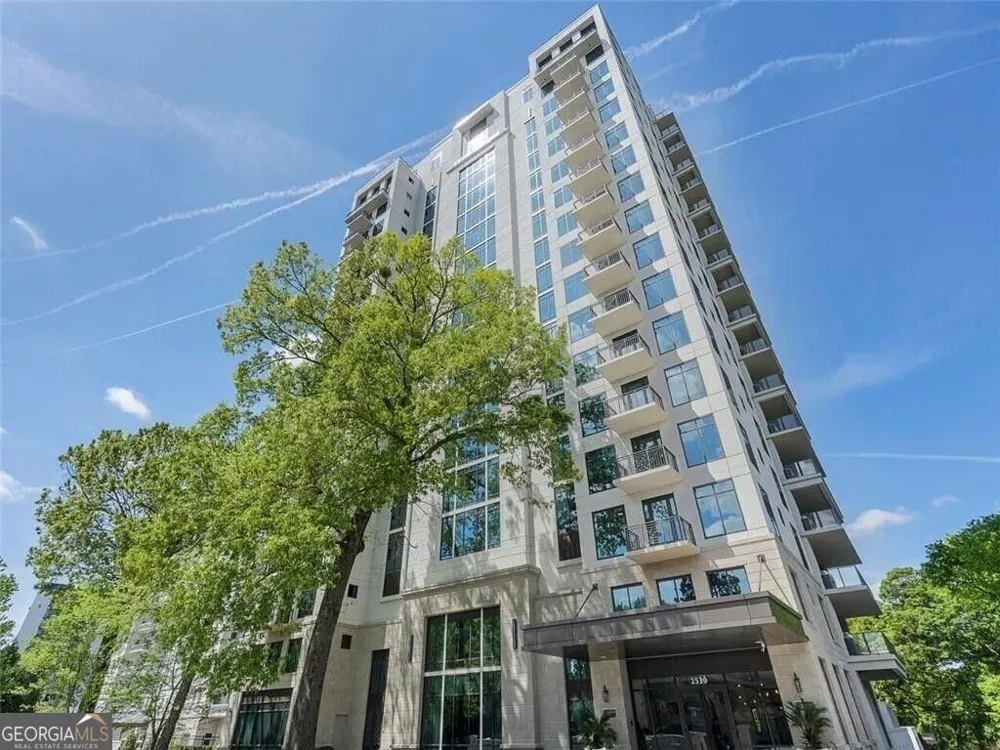 2520 Peachtree RD Atlanta, GA 30305