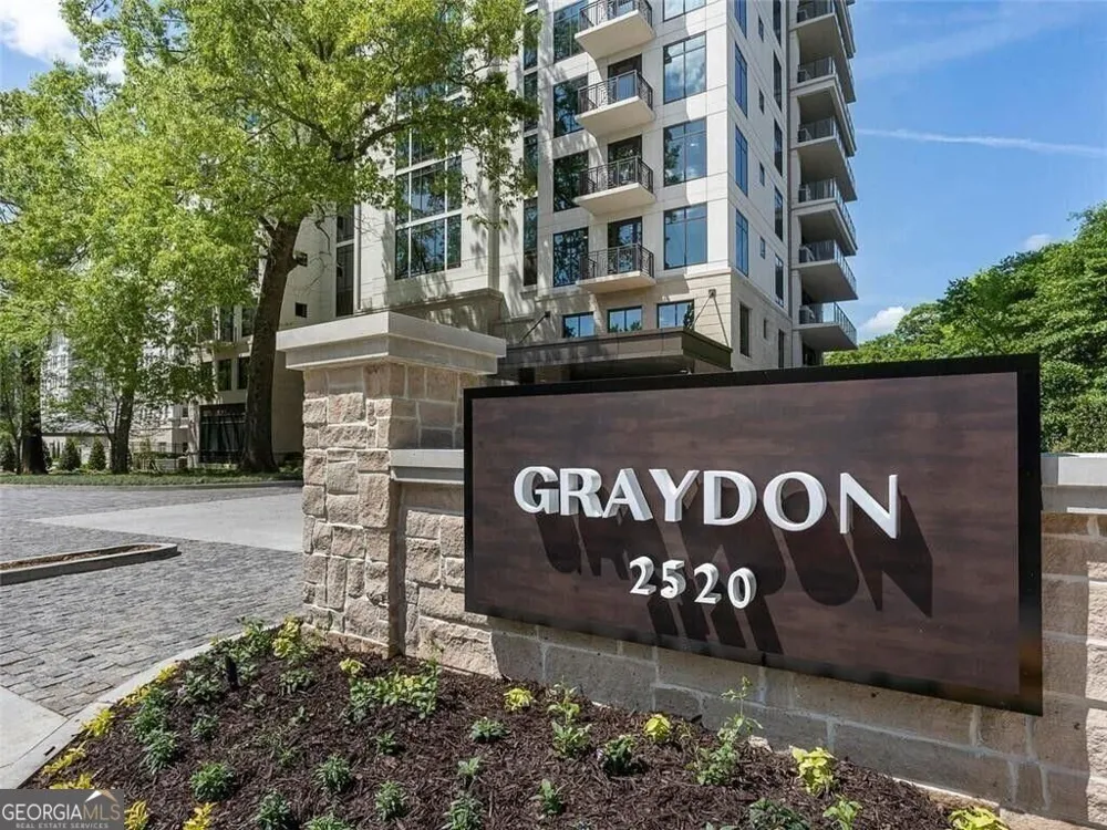 2520 Peachtree RD Atlanta, GA 30305
