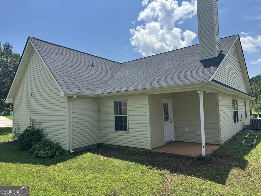 561 Highland Pointe DR Alto, GA 30510