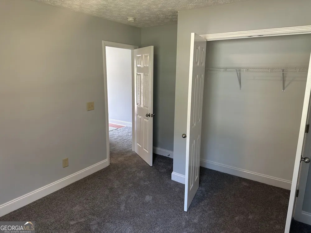 561 Highland Pointe DR Alto, GA 30510