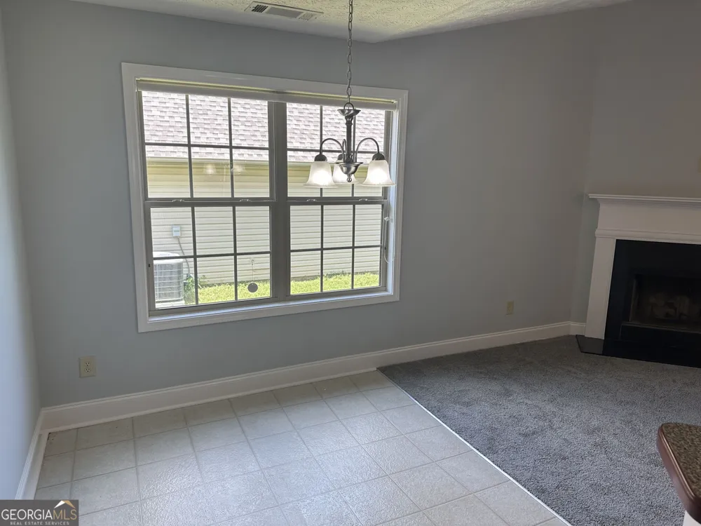 561 Highland Pointe DR Alto, GA 30510