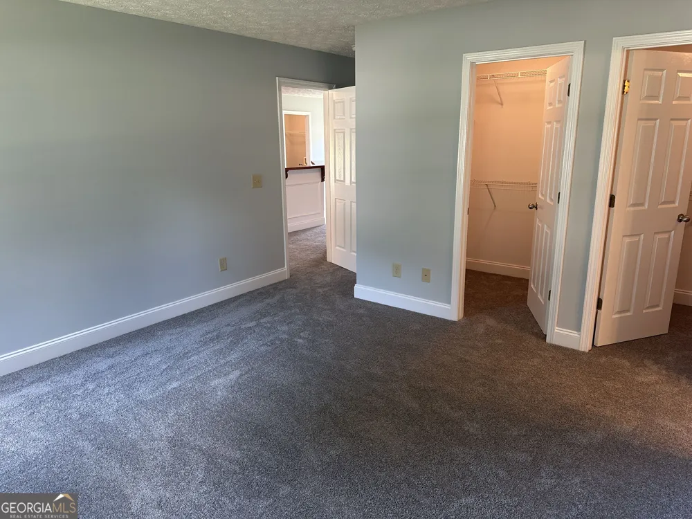561 Highland Pointe DR Alto, GA 30510