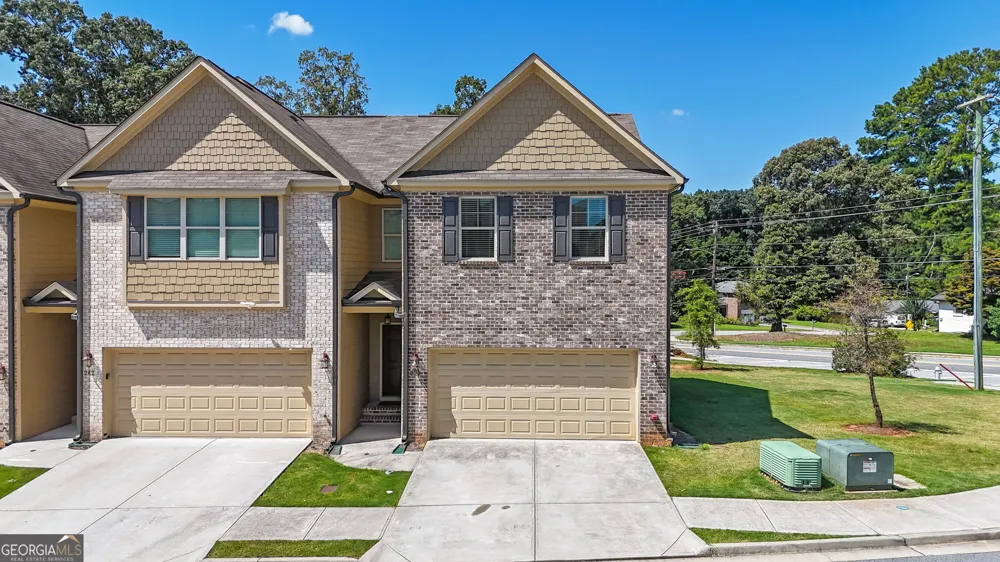 232 Cashes DR Lilburn, GA 30047