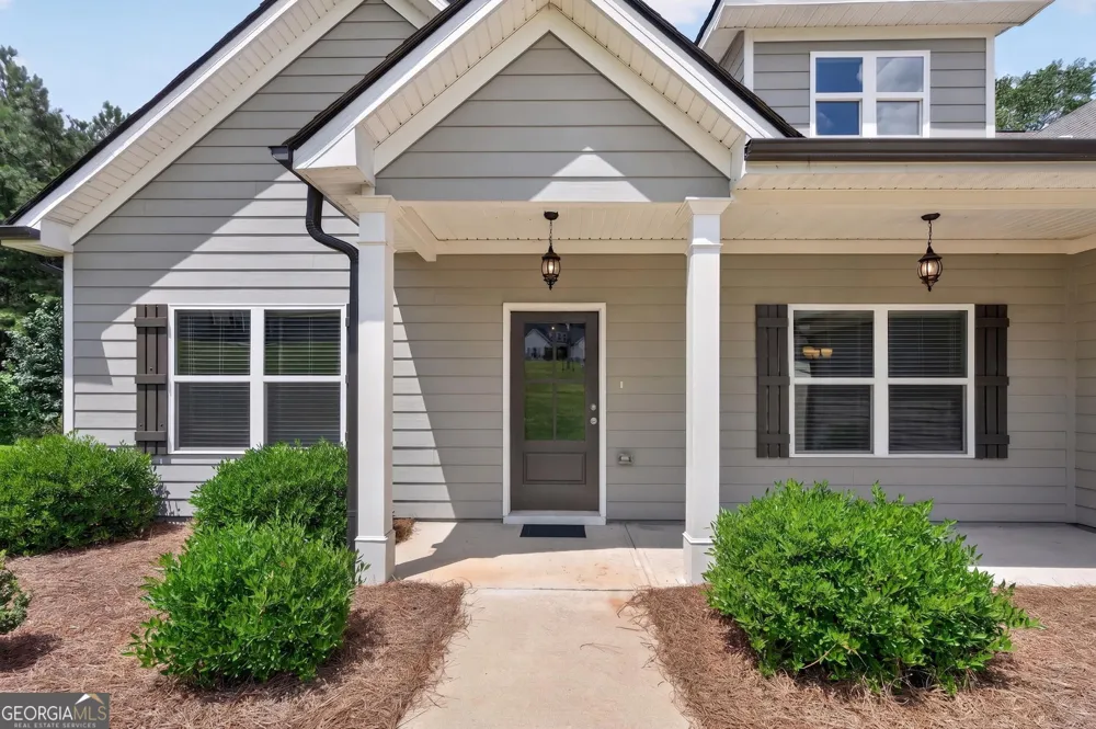 137 Holtz DR Carrollton, GA 30117
