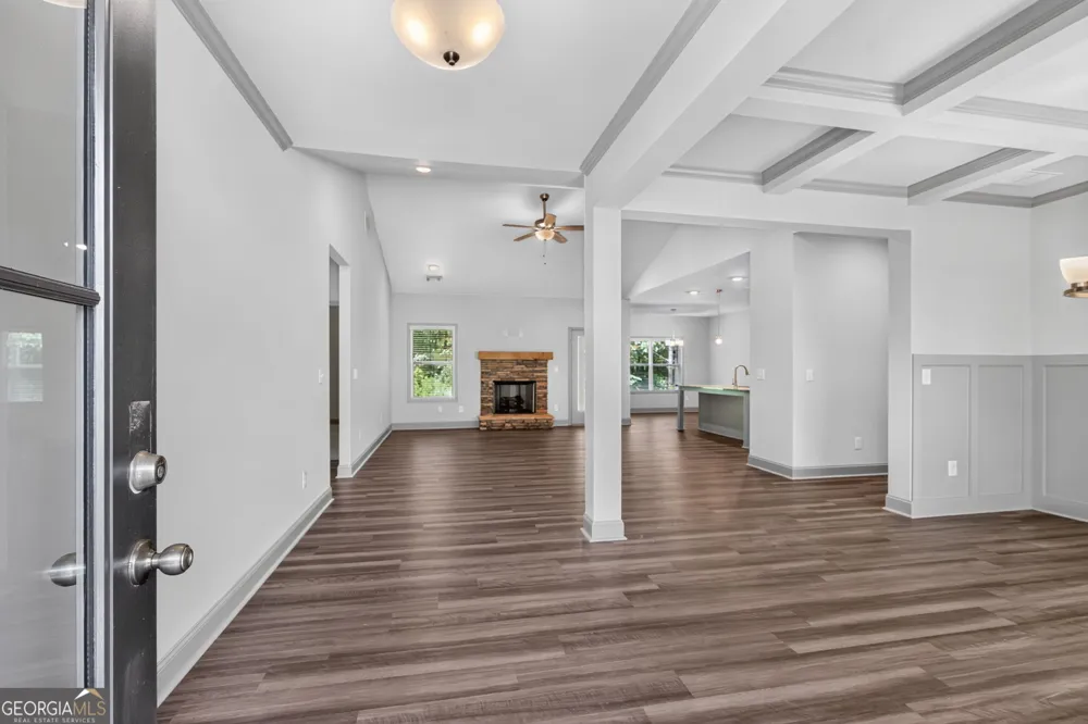 137 Holtz DR Carrollton, GA 30117