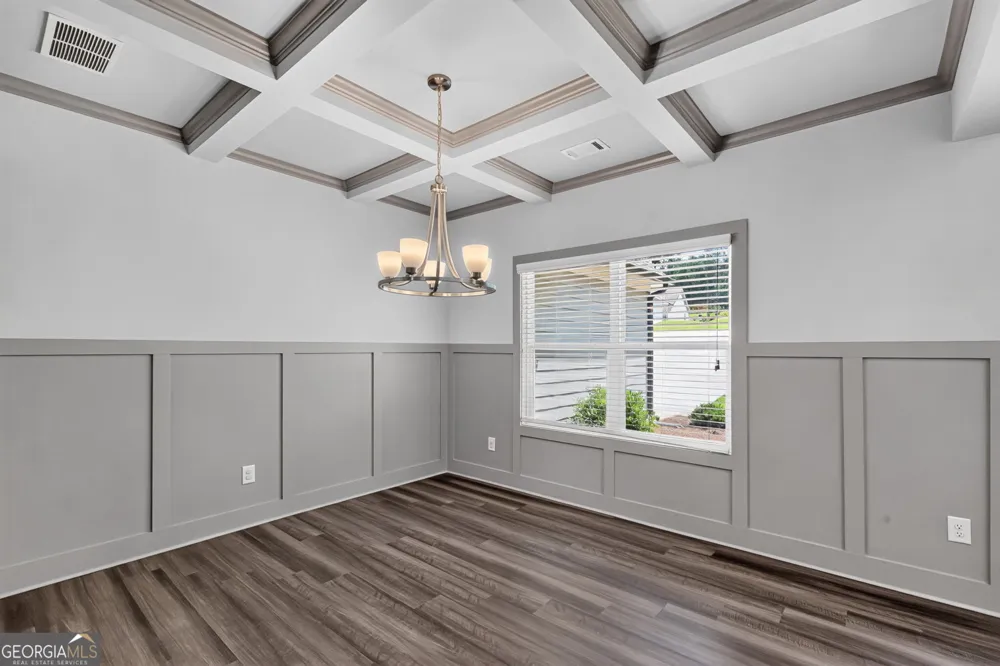 137 Holtz DR Carrollton, GA 30117