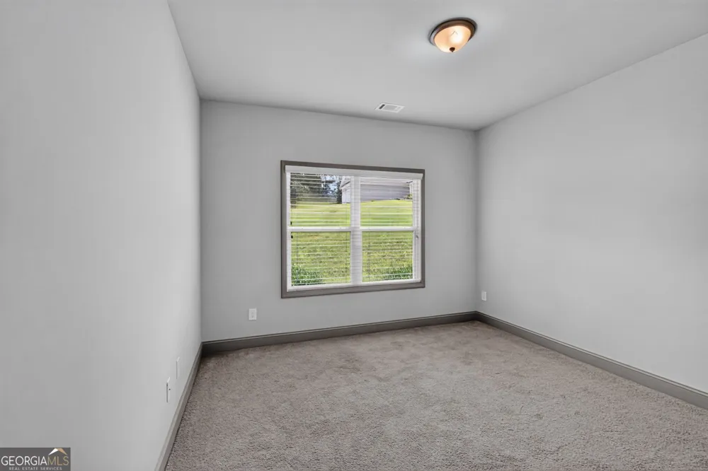 137 Holtz DR Carrollton, GA 30117