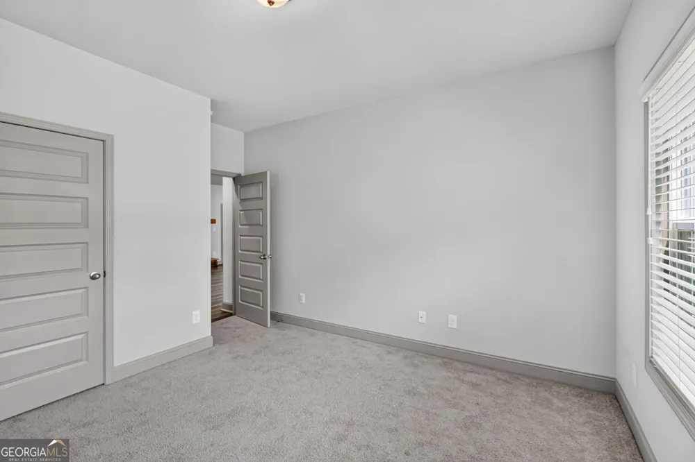 137 Holtz DR Carrollton, GA 30117