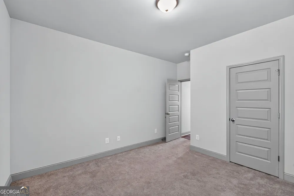 137 Holtz DR Carrollton, GA 30117