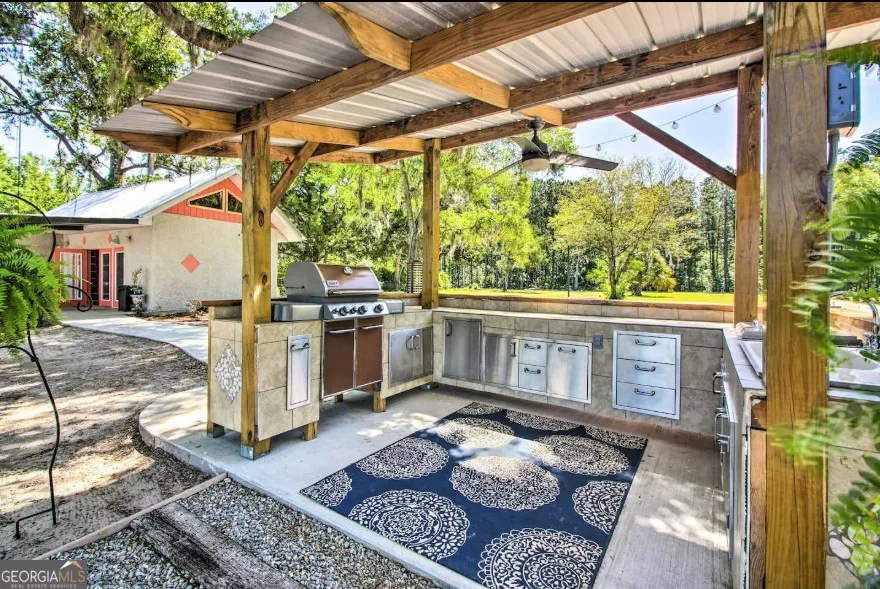 132/154 River DR Midway, GA 31320