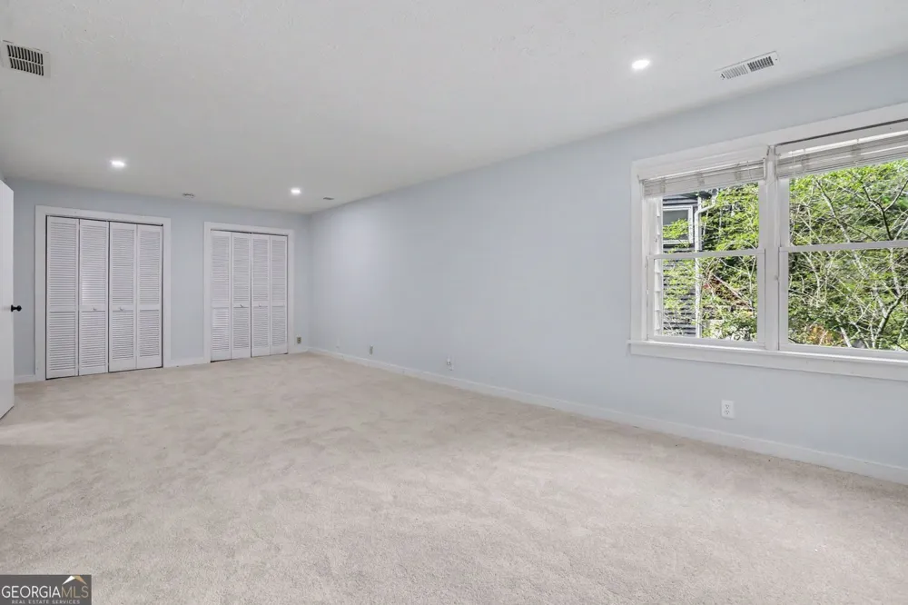 5148 Rocky GLN Stone Mountain, GA 30088