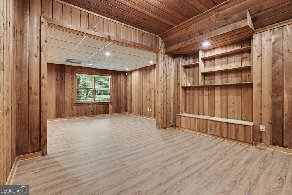 5148 Rocky GLN Stone Mountain, GA 30088