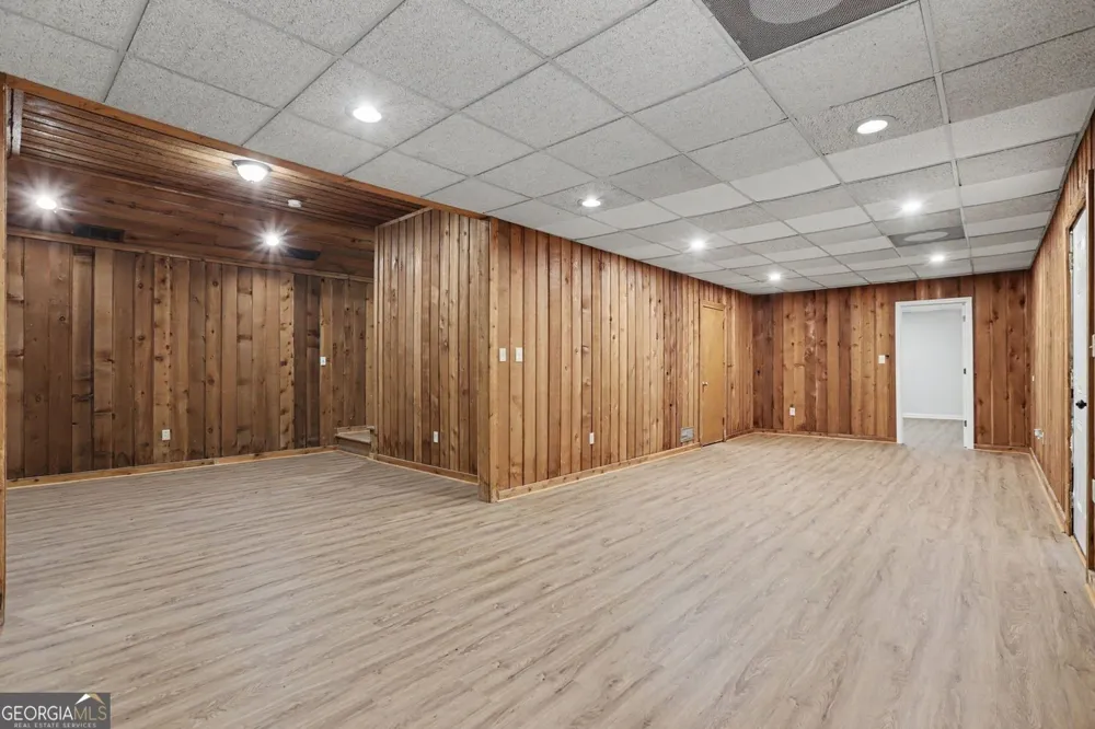 5148 Rocky GLN Stone Mountain, GA 30088