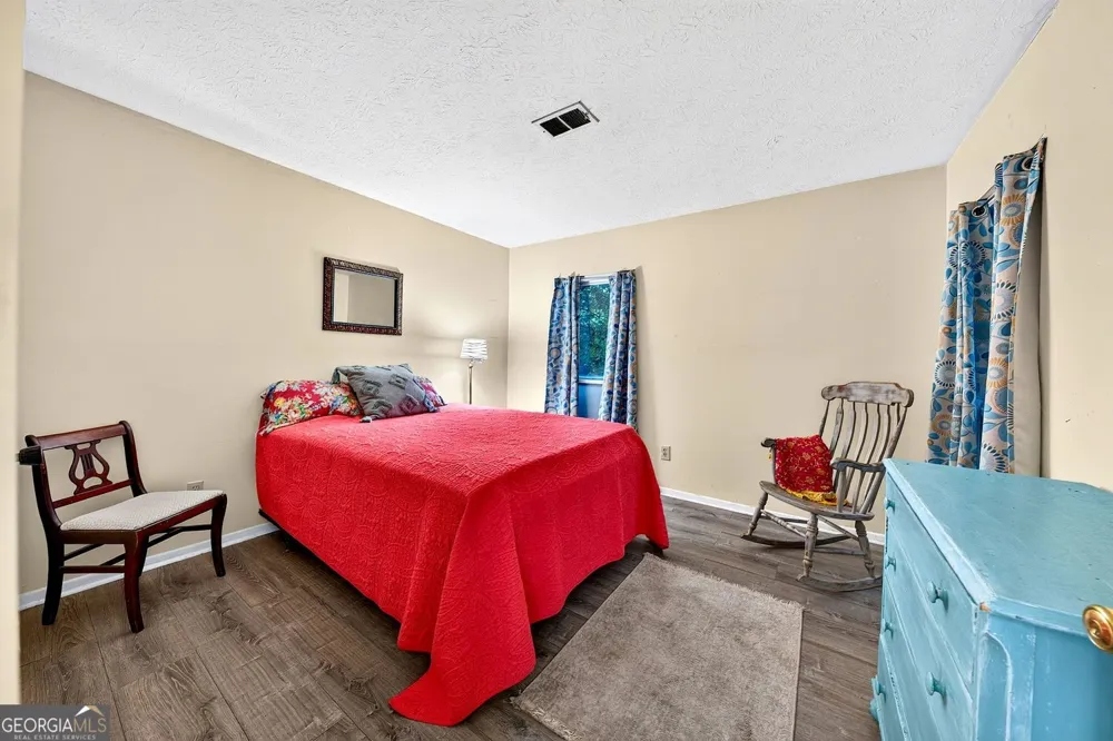 810 Tuxworth CIR Decatur, GA 30033