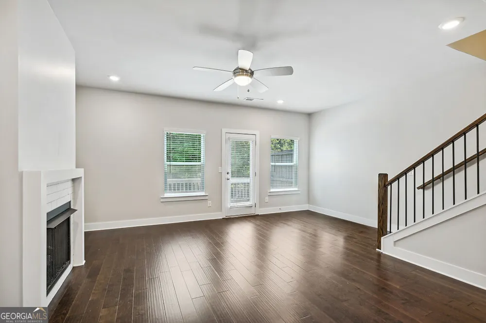 1339 Callahan CV SE Atlanta, GA 30316