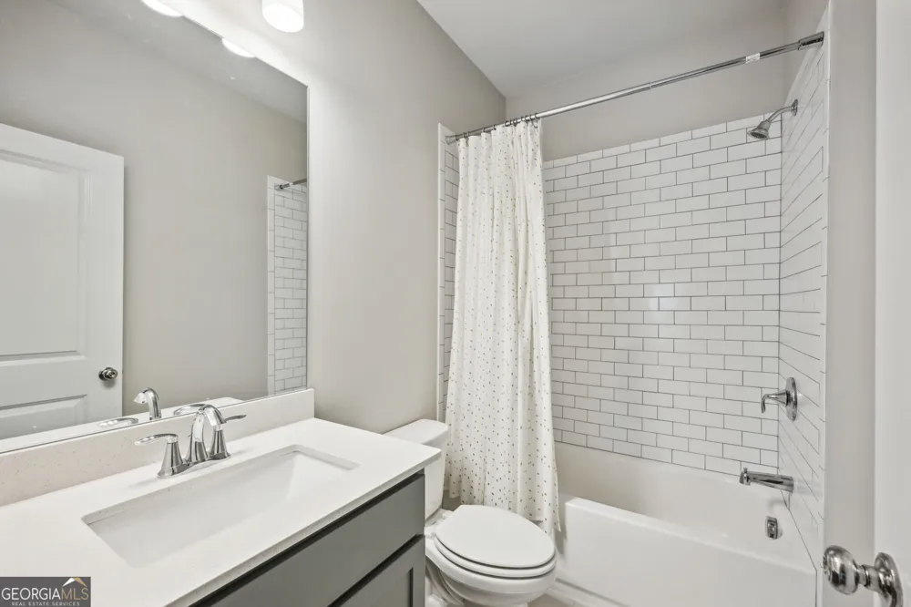 1339 Callahan CV SE Atlanta, GA 30316