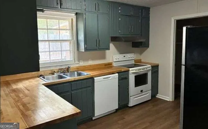 1011 Smith Sisters RD Winder, GA 30680