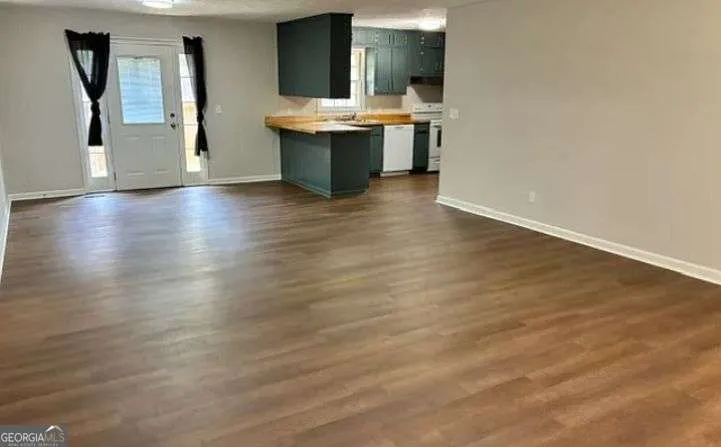 1011 Smith Sisters RD Winder, GA 30680