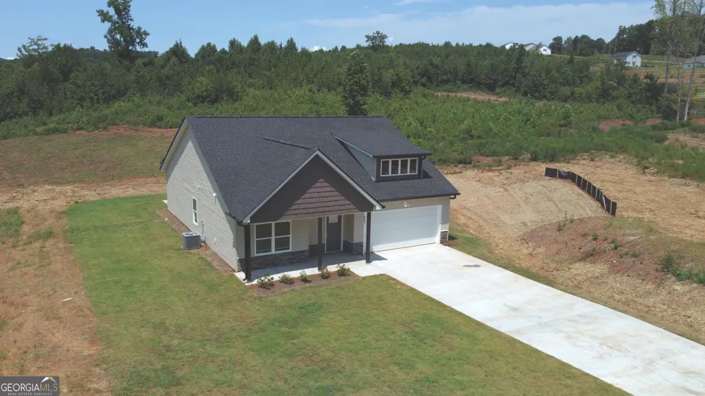 653 Dortch RD Eastanollee, GA 30538
